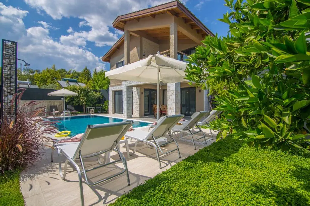Home in Yaniklar